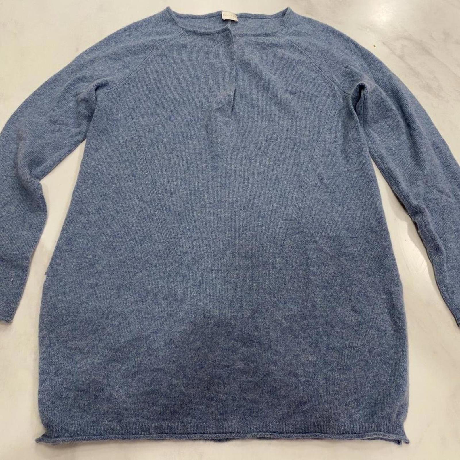 Sky Blue Cashmere Long Sleeve Sweater With Front Placket And Side Slits